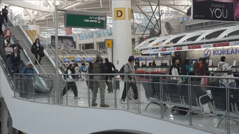 Trump a annoncé qu'il donnerait des instructions concernant les paiements à la TSA à la suite des perturbations survenues dans les aéroports